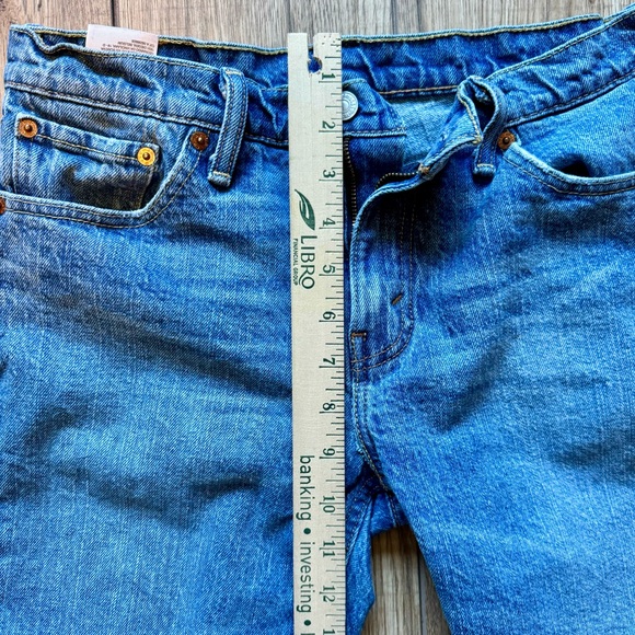 LEVI’s - 511 Jean Shorts - Size 30 - Picture 9 of 10